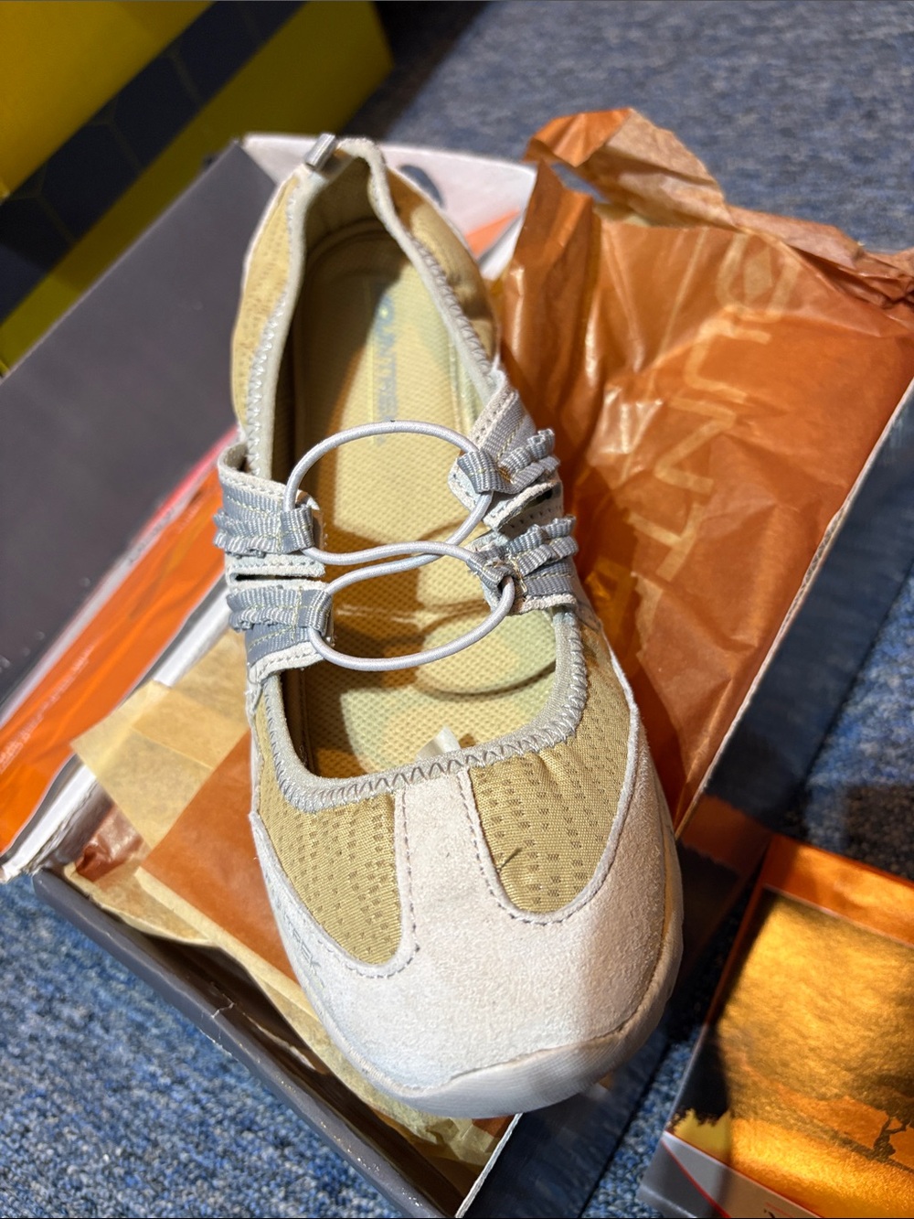 New Mountrek slip on flexible sole shoes women’s